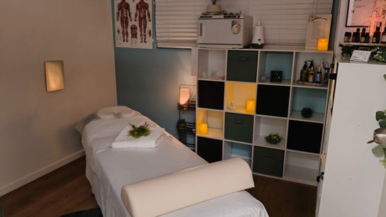 Massage by Laura