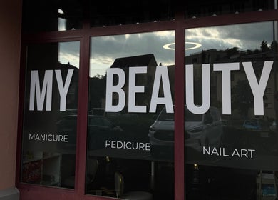MY BEAUTY Eingang mit Maniküre, Pediküre, Nagelkunst in Rapperswil-jona, Sankt Gallen, CH.
