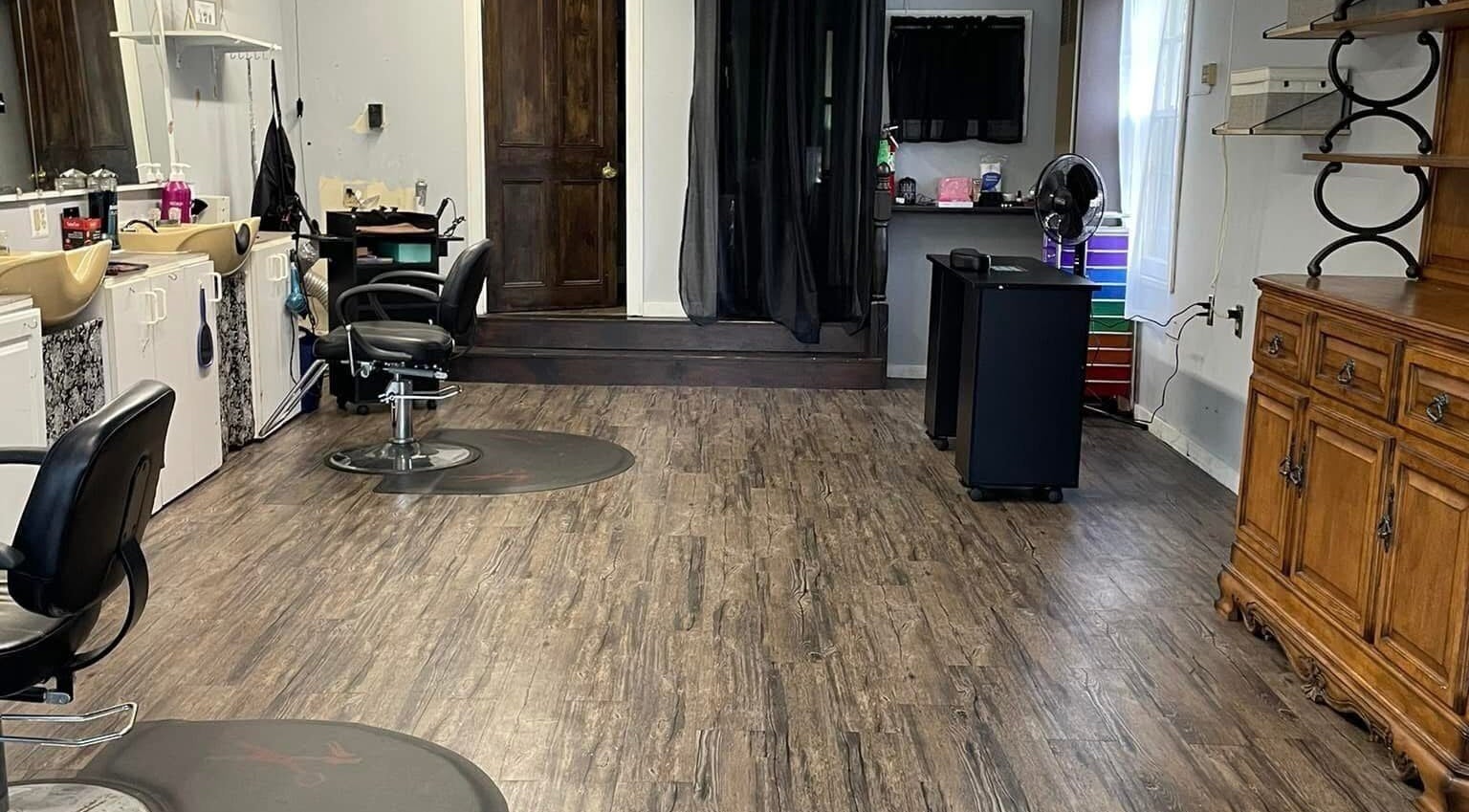 Flawless Finish Salon interior with stylish chairs and modern decor, located in Otisville, New York, US.