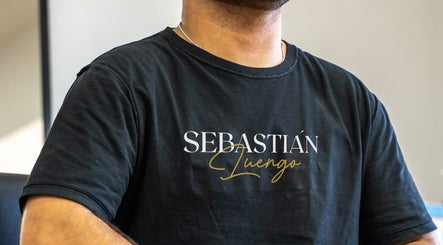 Sebastian Luengo Peluquería Masculina图像2