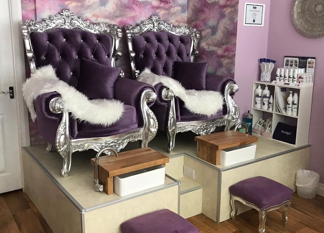 Luxurious velvet chairs in The Tranquillity Room, Woodhall Spa, England, GB enhance your wellness experience.