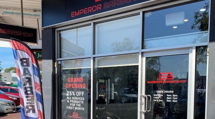Emperor Barbershop, bilde 2
