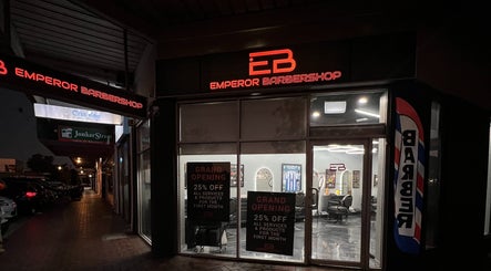 Emperor Barbershop, bilde 3