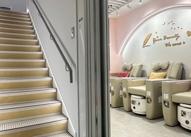 Elegant entry and cozy seating at Seasonly Beauty Care, Singapore, Singapore, SG.