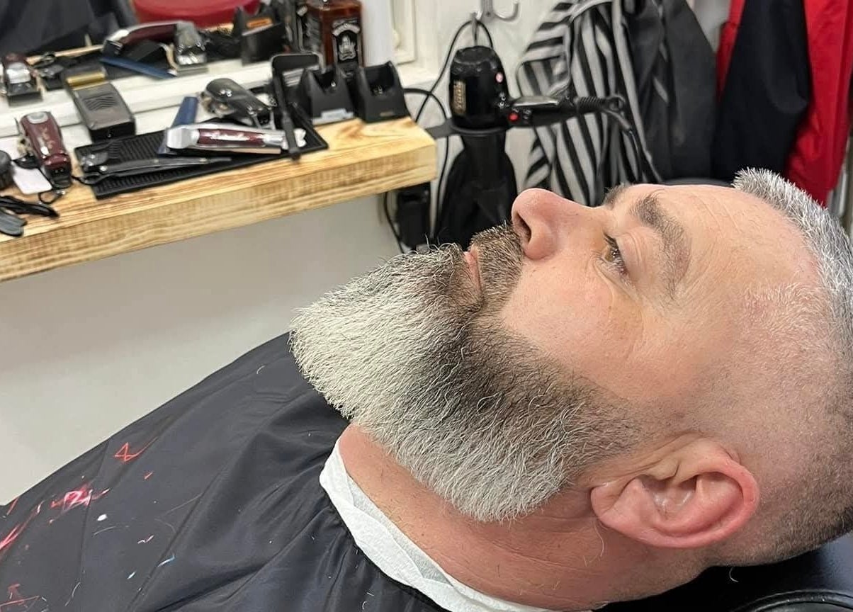 Мъжка подстрижка и брада в Barber Shop Todorow, Ботевград, Софийска Област, BG.