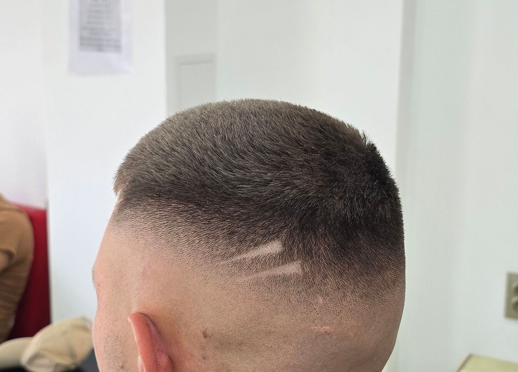 Модерна прическа във фризьорски салон Todorow, Ботевград, Софийска Област, BG.