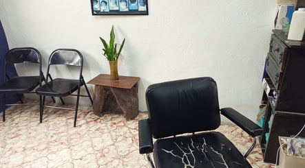 Hairtech Barberia image 3