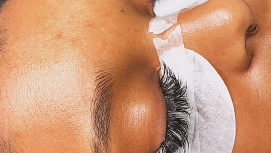 Close-up of eyelash extension at Jo Lutayi Esthetician, London, England, GB.