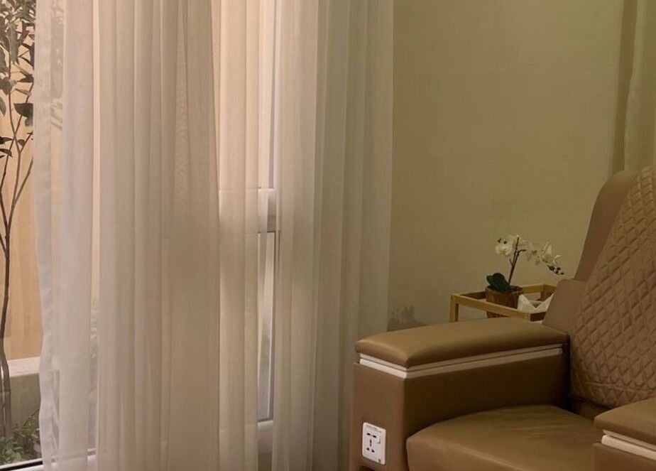 Luxurious seating area at Alzaina Salon, Umm Salal Muhammed, Umm Salal Municipality, featuring elegant decor.