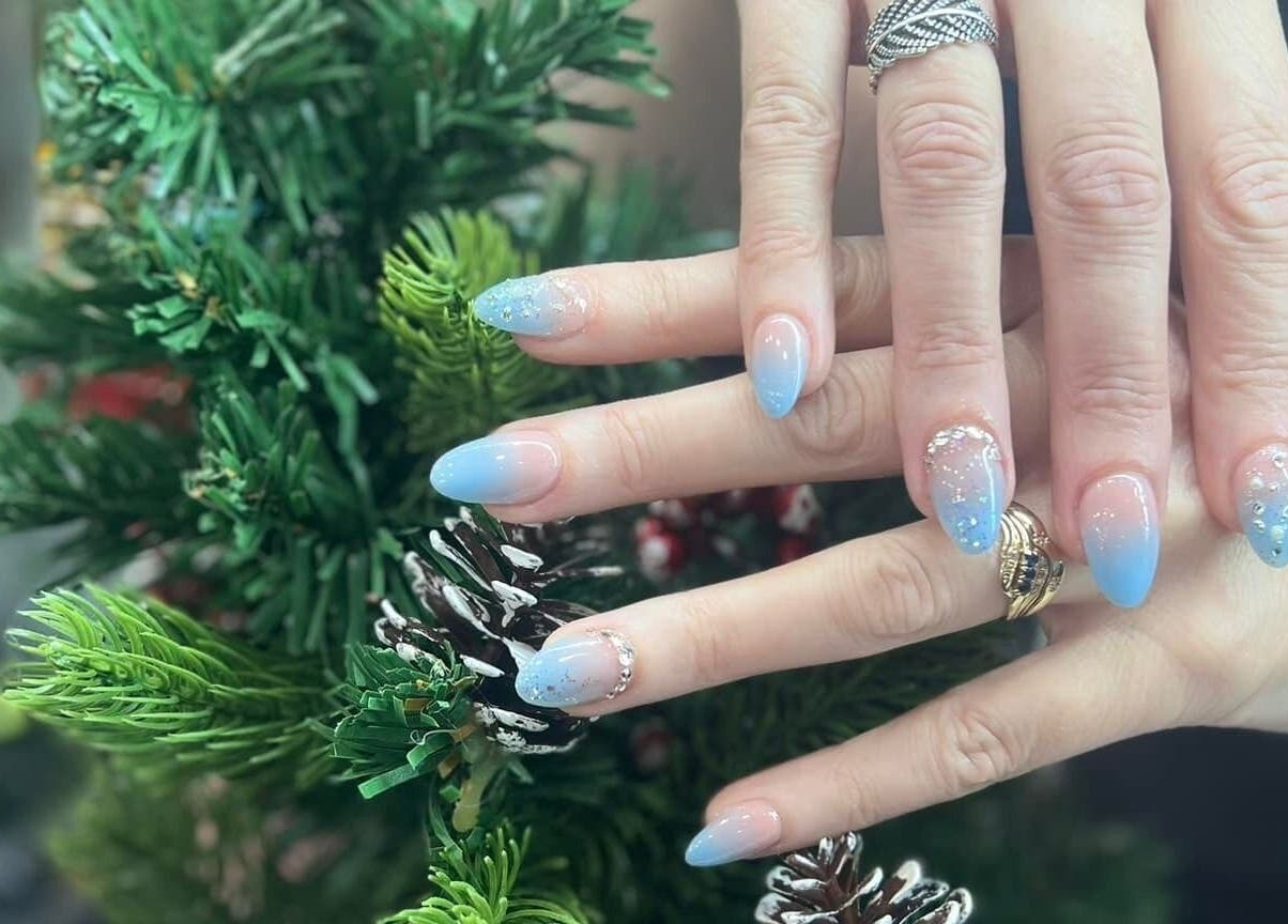 Elegant winter-themed nails at Fashion Nails & Beauty, Oaklands Park, South Australia, AU.