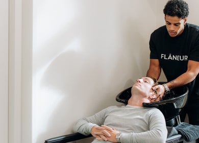 Kappersbehandeling bij CTDthelabel in Oosterhout, Noord-brabant, NL. Ontspan en geniet van luxe haarstyling.