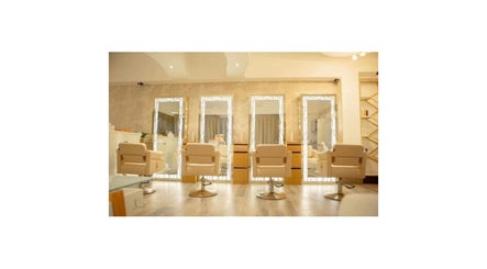 Yolo Salon obrázek 2