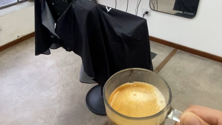 Barber studio image 1