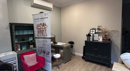 Modern interior at Gabrielle Elle Nails within Viauty Fulham, London, England, GB, featuring a nail desk.