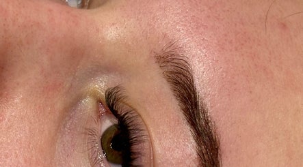 Close-up of defined eyebrow tattoo at Blissa Beauty Tattoo & SPMU, Bridlington, England, GB.