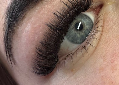 Close-up of eye with full lashes at Akbeauty, Port Kennedy, Western Australia, AU.