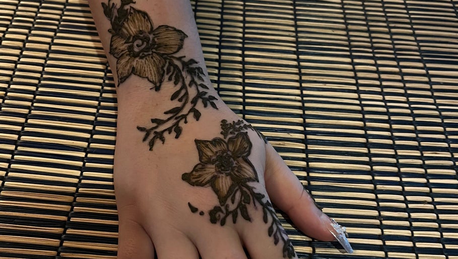 Lina Marie Studios – obraz 1