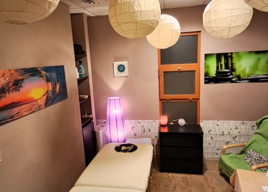Nyugodt masszázs szoba a Jógaliget és Fitness - Erzsébetligeti uszodában, Budapest, Magyar, HU.