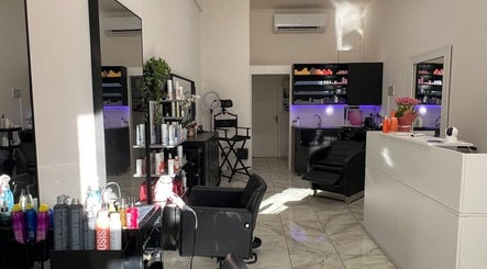 Jolie Hair Boutique