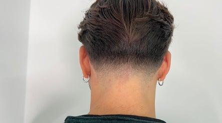 Arya Hair Salon