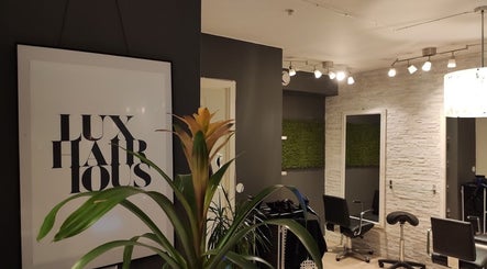 Essence Studio image 2