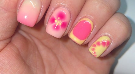 Nails.byhell