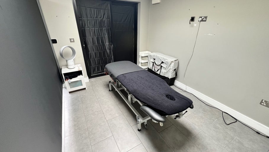 Immagine 1, D Wray Sport & Remedial