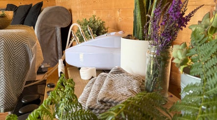 Samantha Britton Holistic Therapy image 2