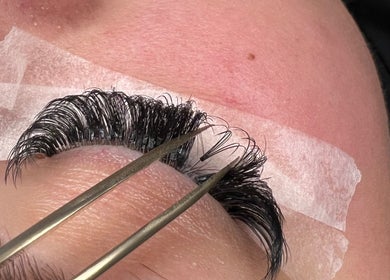 Lash extensions applied at Hellish Brows and Lash Lounge, Plainland, Queensland, AU.