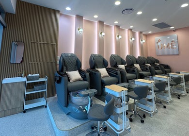 UME Nails and Beauty in Manning, Western Australia, features luxurious pedicure chairs in a tranquil setting.