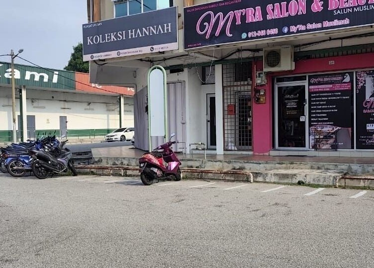 My'ra Salon & Beauty (Muslimah) exterior view, Sitiawan, Perak, MY.