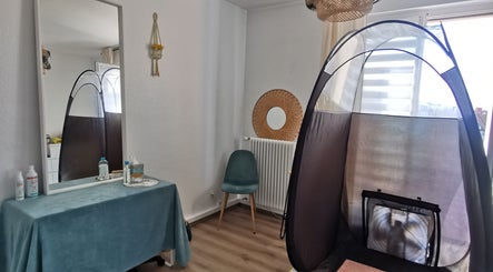 Bronzage Studio