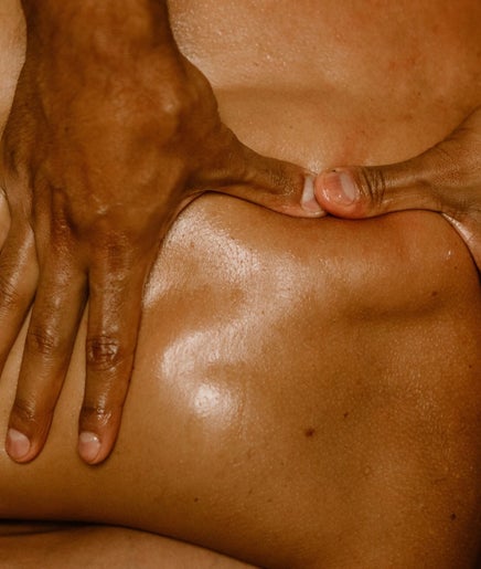 Frederic Masseur Sportif image 2