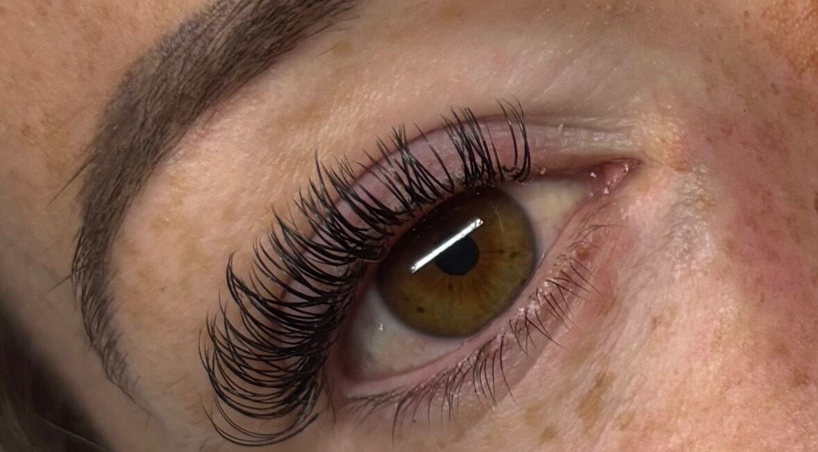 Close-up of expertly crafted eyelash extensions at Sculpted by Sylvie, Gainsborough, England, GB.
