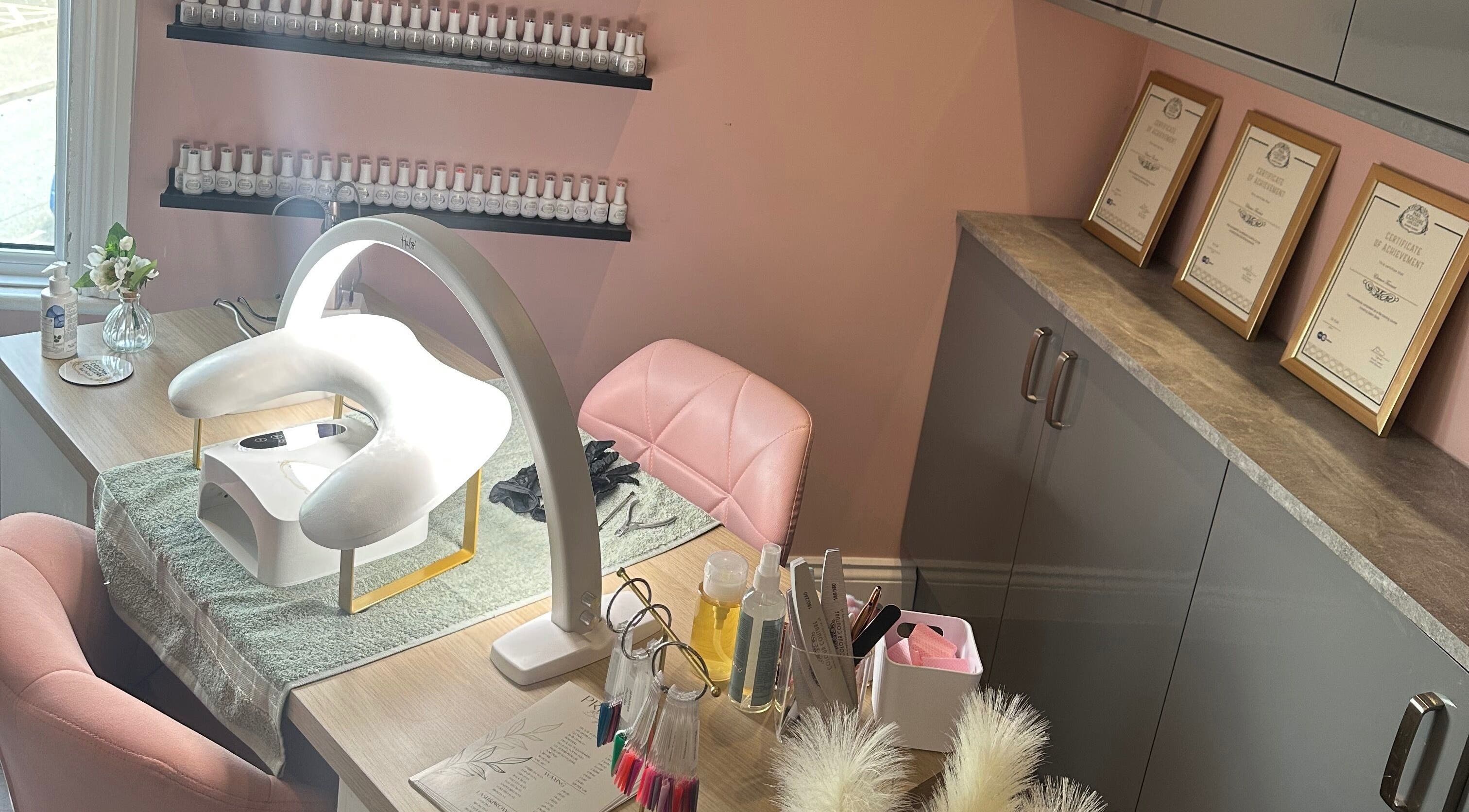 Beautybyeleanor.mai nail workstation with pink decor in Spalding, England, GB.