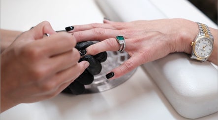 Nails Deluxe Frankfurt