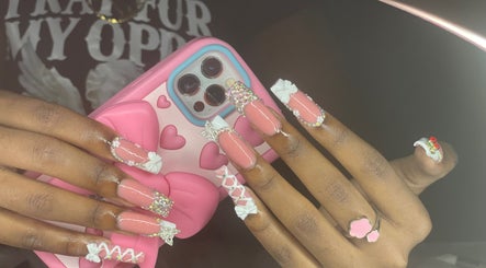 Tips N Toes Nail Salon image 3