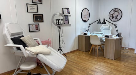 Au Salon de Camille, bilde 2