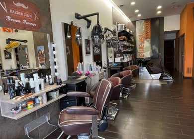 Interior moderno de Brown & Naranja Estilistas Rivas en Rivas-vaciamadrid, Comunidad De Madrid, ES.