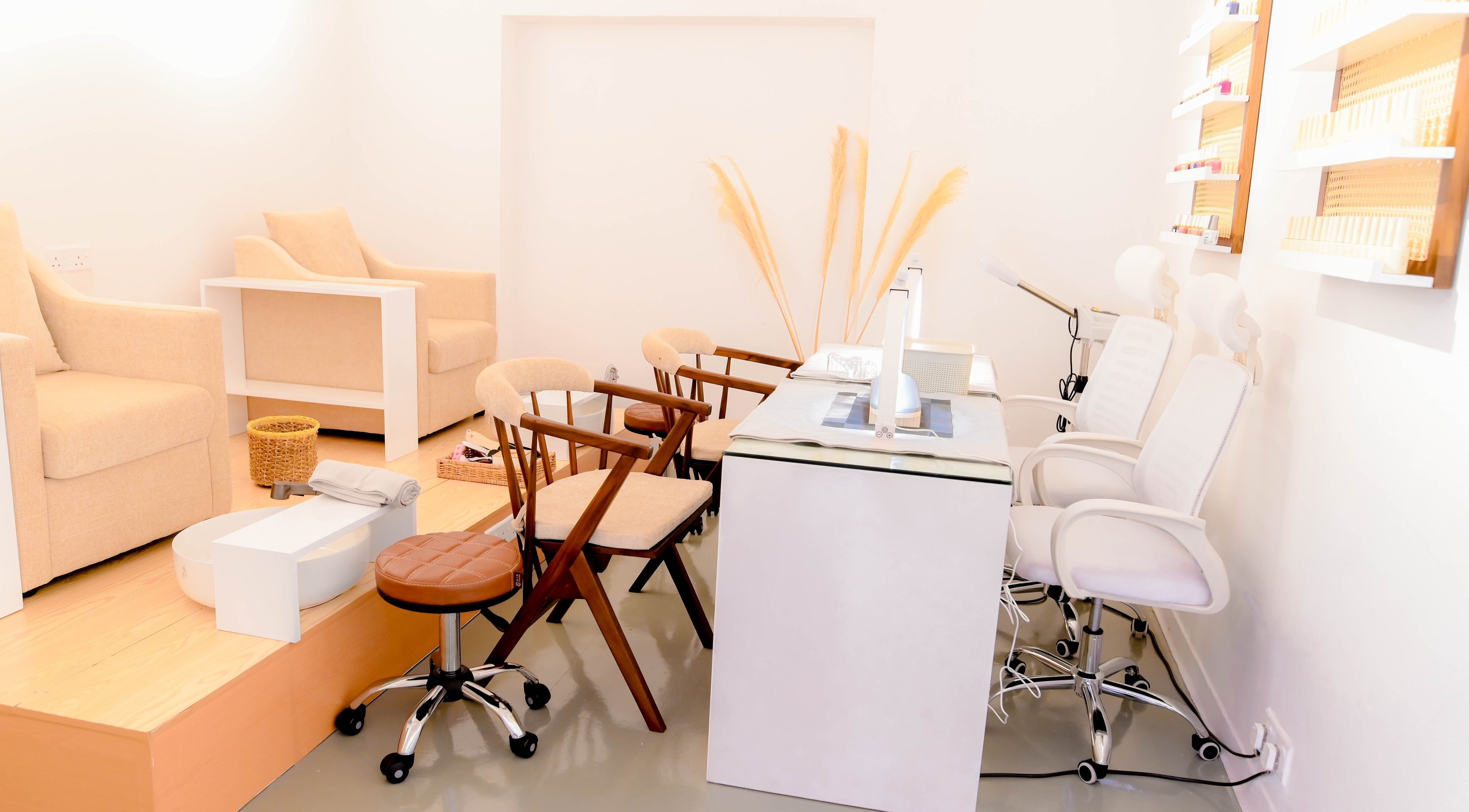 Relaxing nail and pedicure space at Lilly's, Colombo, Western Province, LK, with cozy seating and modern decor.