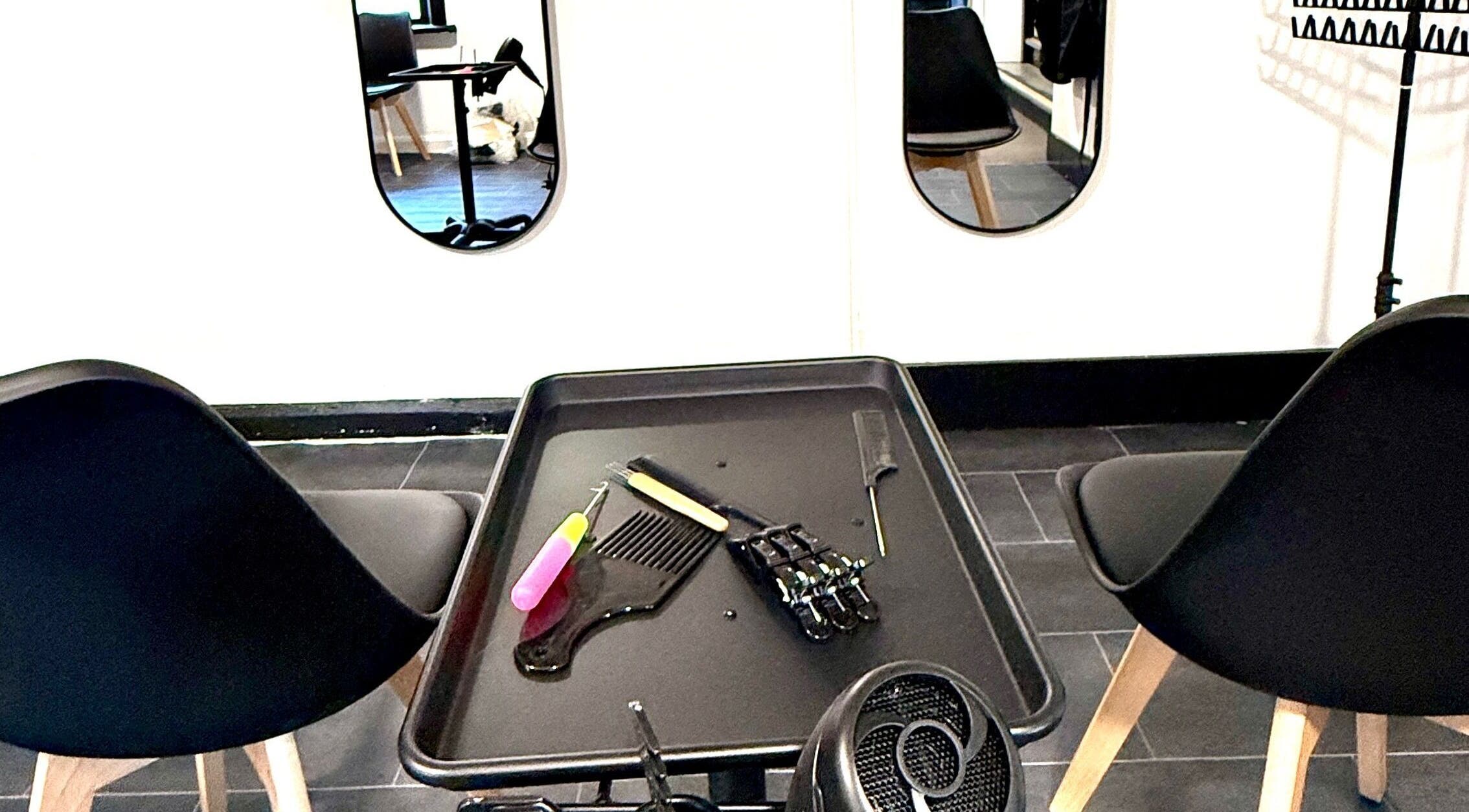 Kulture Kurls styling station featuring chairs and tools in Whitley Bay, GB.