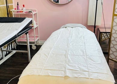 Cozy treatment room at Admire beauty and nail studio, Vernon, British Columbia, CA.