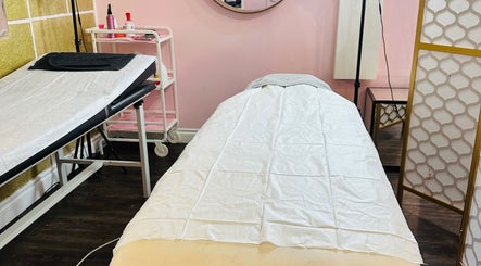 Relaxing treatment room at Admire Beauty and Nail Studio, Vernon, British Columbia, CA.