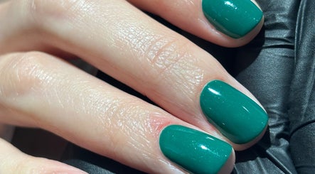 Stefane Nails Bio, bilde 2