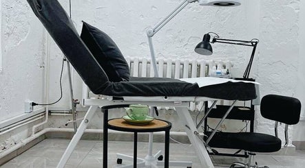 Zephyr Nails | Manikīrs & Pedikīrs Rīgā obrázek 3