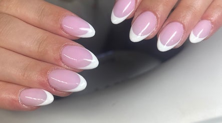 LV Beauty Nail Artist