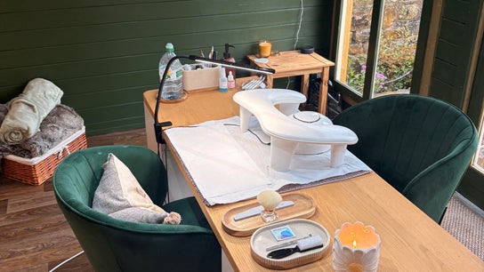 the woodland beauty lounge
