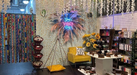Εικόνα Eclectic Faith Botanica and Wellness 2