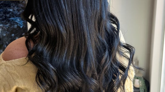 Einna Harris Hair