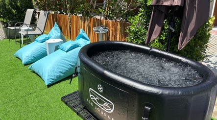 Relaxing outdoor setup at Ice Journey - Ice & Hot Bath, Tambon Thepharak, Chang Wat Samut Prakan, with ice bath.